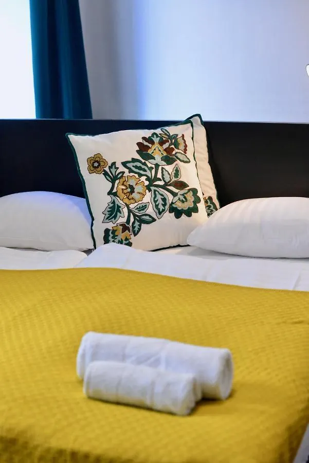 Ferienwohnung Modern Flat With Parking Space Wien