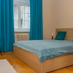 apartament-brama-chlebnicka.gdanskhotel.org/