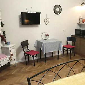 center-city-apartments-lviv.hotelslviv.net/