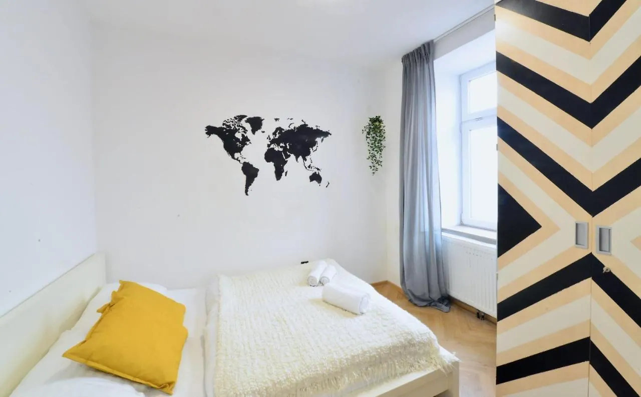 Modern Flat With Parking Space Appartement Wenen 0*,