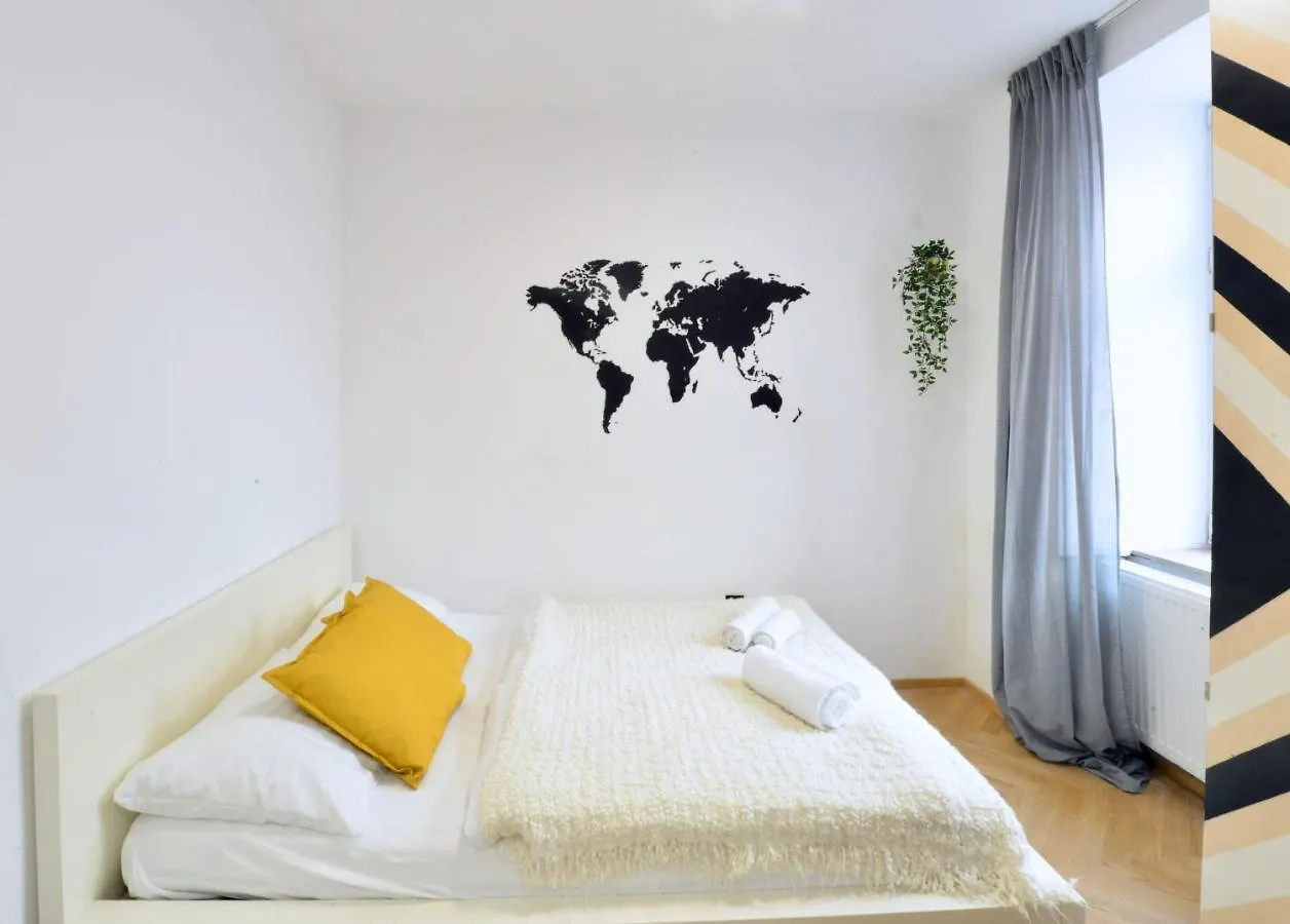 Modern Flat With Parking Space Appartement Wenen